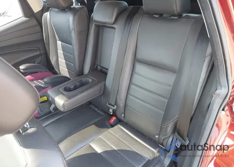 2014 Ford Escape Titanium z USA, uszkodzony, nr VIN 1FMCU9J90EUB04096